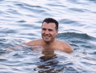 Ο Ζάεφ κάνει τα μπανάκια του στη Νότια Μακεδονία